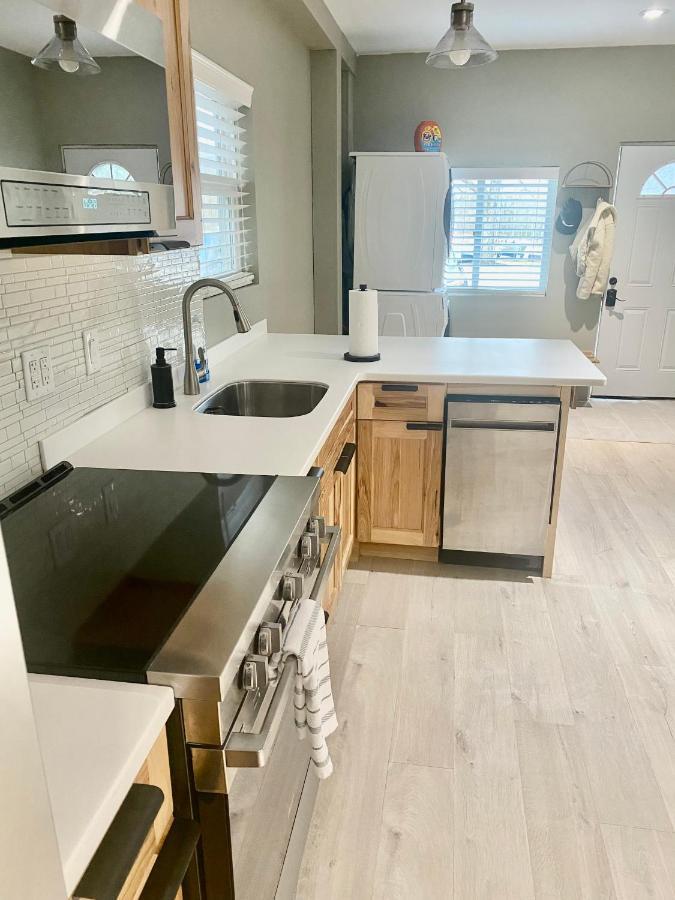 Modern Home &Cozy レークプラシッド エクステリア 写真