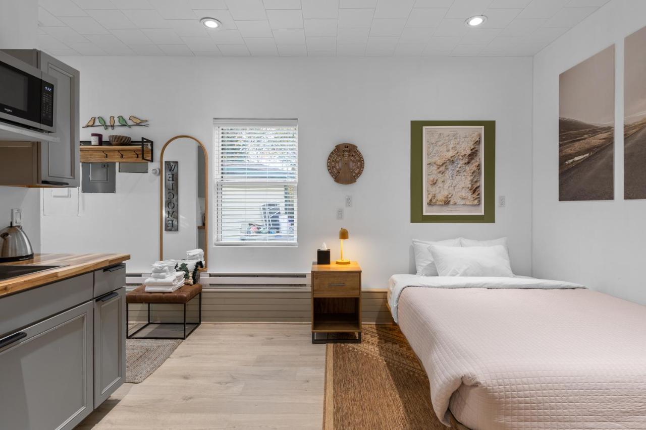 Modern Home &Cozy レークプラシッド エクステリア 写真