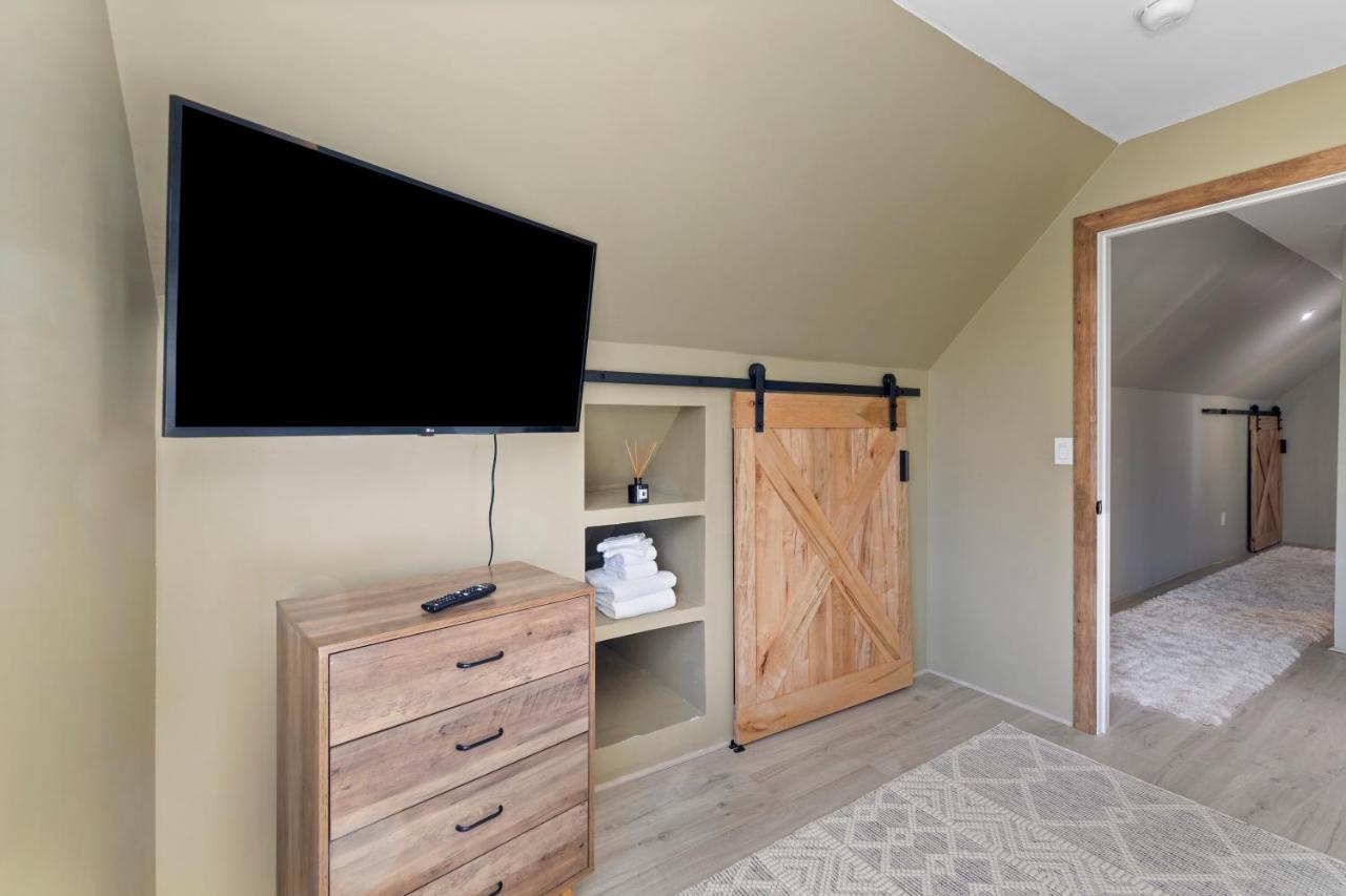 Modern Home &Cozy レークプラシッド エクステリア 写真